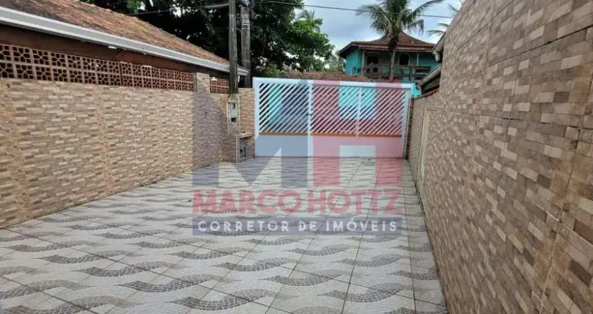 Casa com 2 quartos à venda na Avenida Presidente Kennedy, 247, Jardim Real, Praia Grande