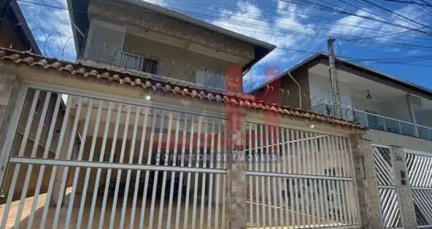 Sobrado com 2 quartos, Sítio do Campo, Praia Grande - R$ 270 mil, Cod: 207260