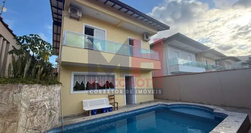 Sobrado com 4 quartos, Flórida, Praia Grande - R$ 1.35 mi, Cod: 207571