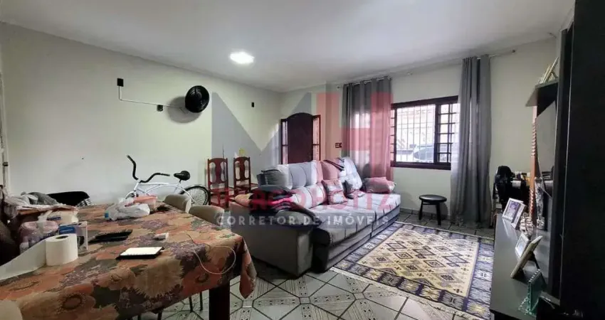 Casa com 3 quartos, Ocian, Praia Grande - R$ 610 mil, Cod: 207673