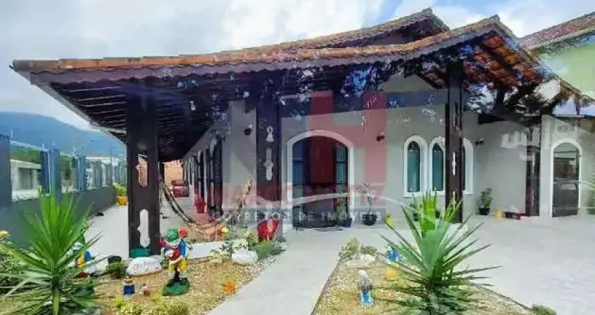 Casa com 4 quartos à venda na Rua Rio de Janeiro, 247, Balneário Flórida, Praia Grande