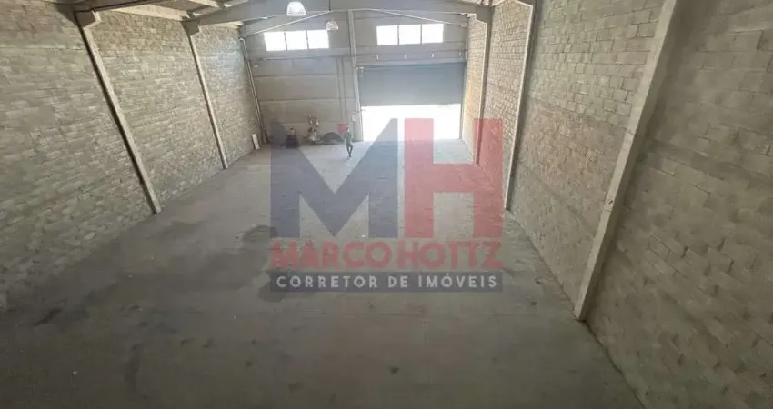 Barracão / Galpão / Depósito para alugar na Avenida Presidente Kennedy, 247, Jardim Anhangüera, Praia Grande