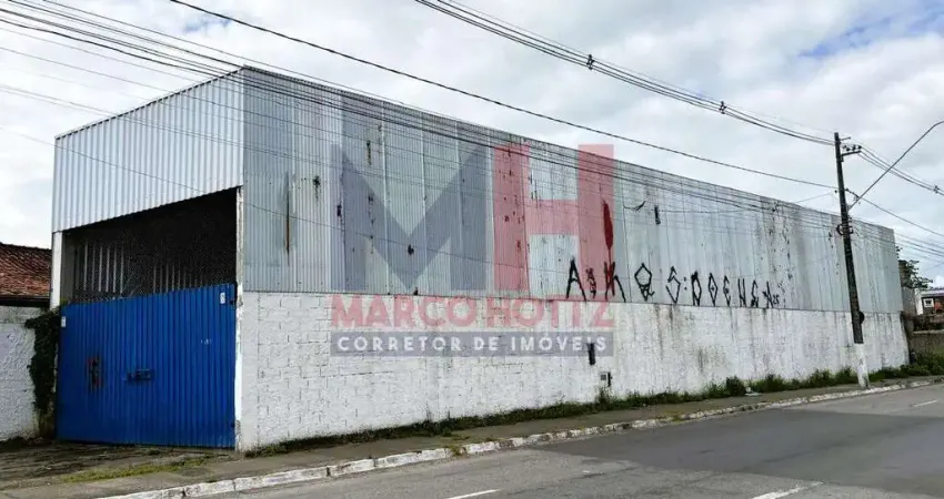 Barracão / Galpão / Depósito à venda na Avenida Presidente Kennedy, 247, Balneário Maracanã, Praia Grande