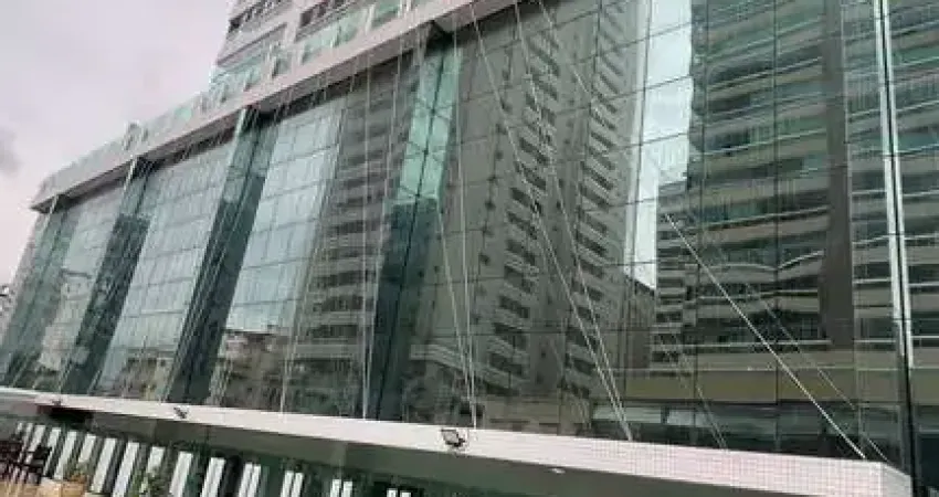 Apartamento com 2 quartos, Caiçara, Praia Grande - R$ 880 mil