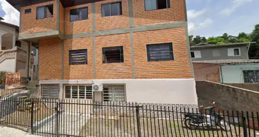Apartamento com 2 quartos para alugar na Travessa das Azaléias, 76, Jardim, Concórdia