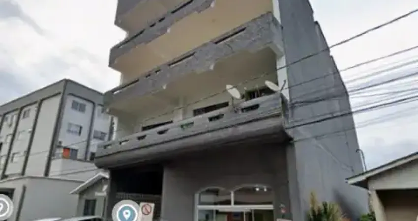 Apartamento com 3 quartos para alugar na Rua Carlos Gomes, 61, Centro, Concórdia