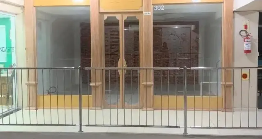 Sala comercial para alugar na Rua Anita Garibaldi, 270, Centro, Concórdia