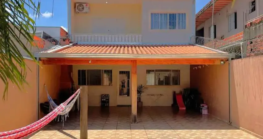 Casá à Venda - 2 dorm - Jd. Itália - Eden