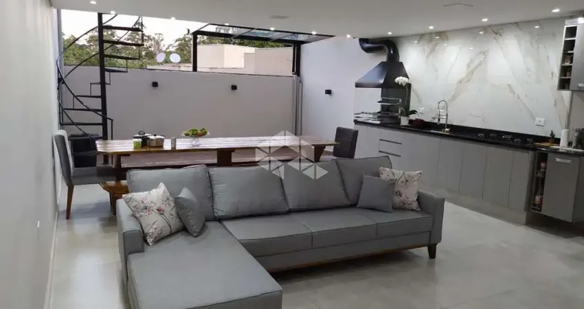 CASA EM CONDOMÍNIO | 3 DORMS 2 VAGAS