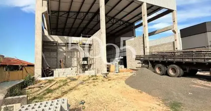 Galpão à venda e locação no Núcleo Industrial Porto Seguro - 1.253,67 m² de área total