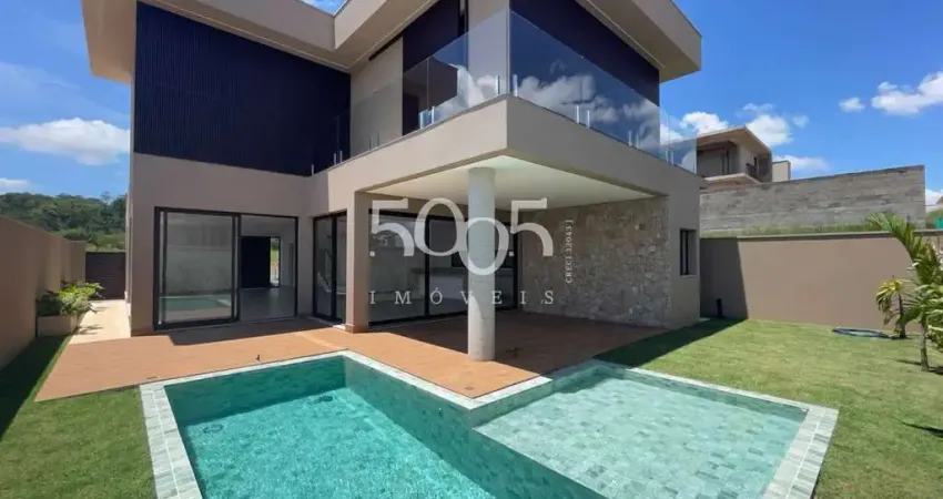 Casa sobrado em condomínio à venda, condomínio Villas do Golf em Itu, SP. 3 suítes, 411m² de terreno e 300m² construídos