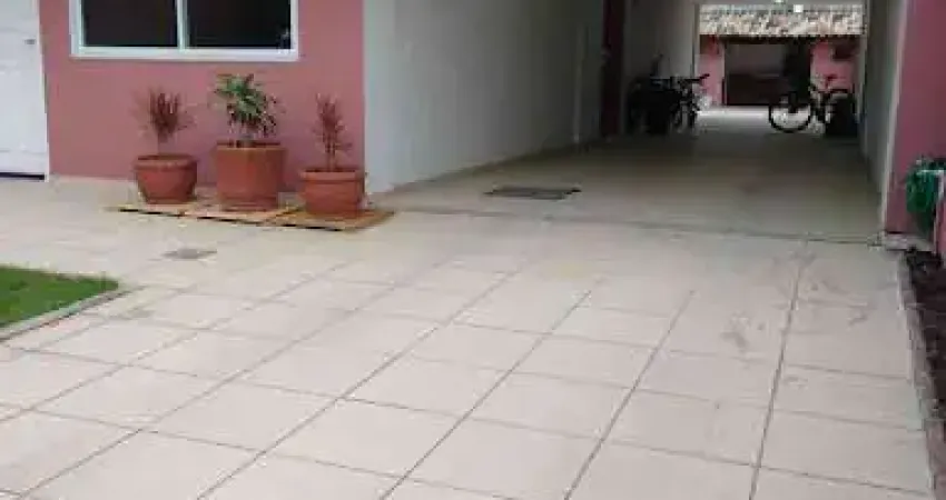 Casa com 4 quartos à venda na Rua G, Parque Burle, Cabo Frio