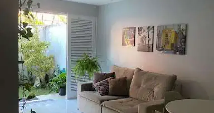 Casa com 1 quarto à venda na Rua Turmalina, Portinho, Cabo Frio