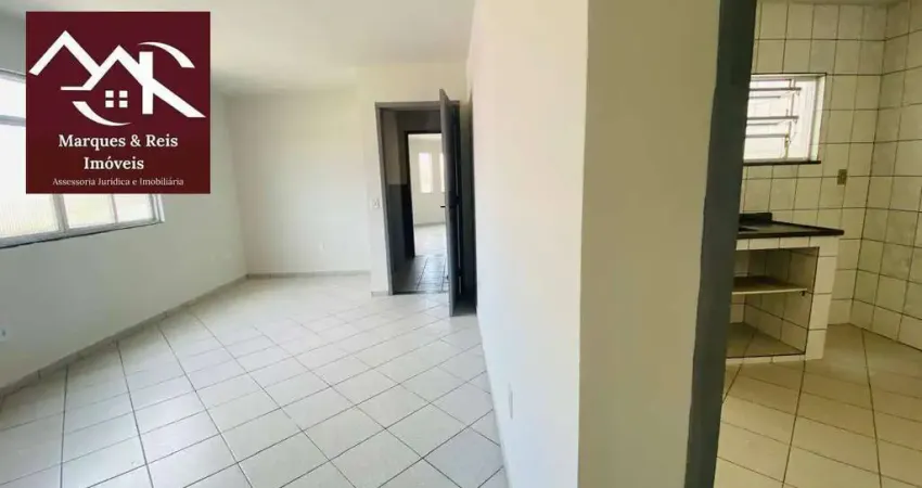 Apartamento com 1 dormitório para alugar, 54 m² por R$ 1.500,00/mês - Jardim Caiçara - Cabo Frio/RJ