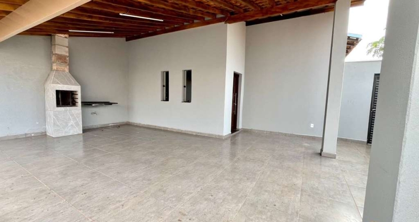 Casa com 3 quartos à venda no Centro, Barretos 