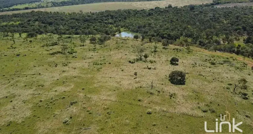 Fazenda à venda na Zona Rural, Prata 