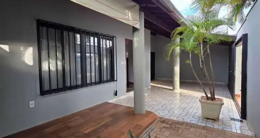 Casa com 3 quartos à venda no Jardim Alvorada, Barretos 