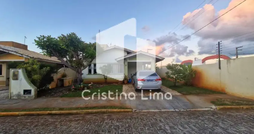 Oportunidade única - Casa em Cond Fechado Aruana