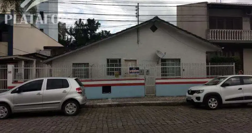 Casa comercial à venda no Victor Konder, Blumenau 