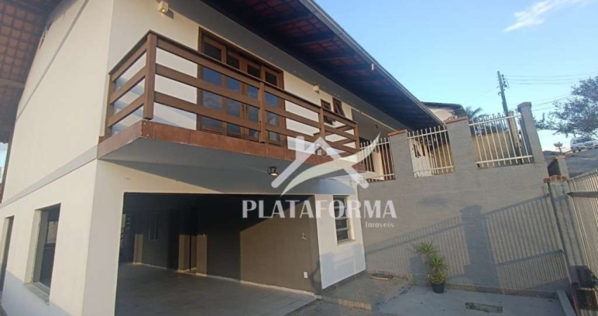 Casa comercial com 2 salas à venda no Velha, Blumenau 