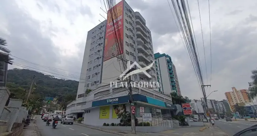 Apartamento com 2 quartos para alugar no Victor Konder, Blumenau 