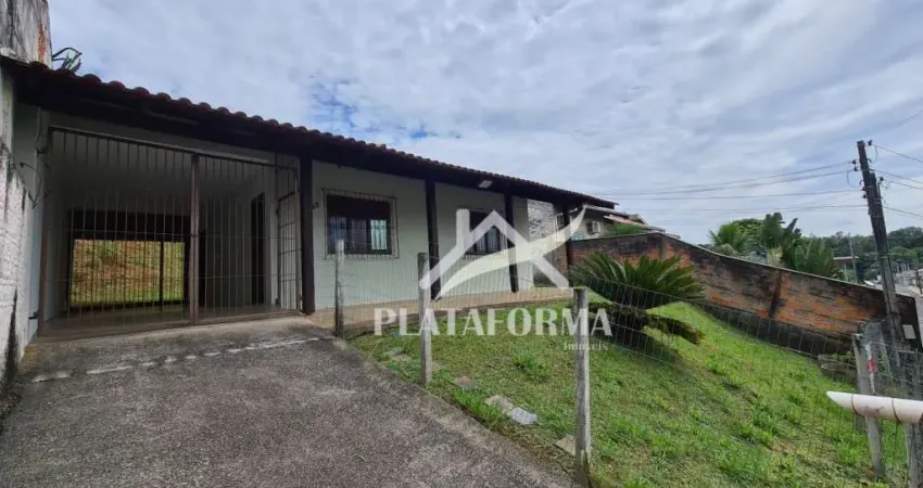 Casa com 2 quartos para alugar no Velha Central, Blumenau