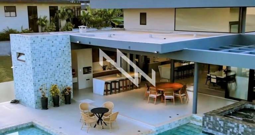 Casa em condomínio fechado com 4 quartos à venda na Avenida Diógenes Dolival Sampaio, Jardins Munique, Goiânia