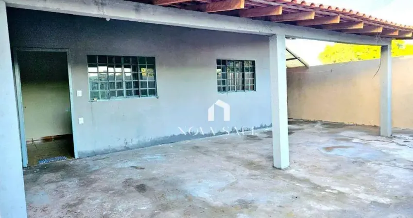 Casa com 2 quartos à venda na Rua Domingos Cantagali, 210, Heimtal, Londrina