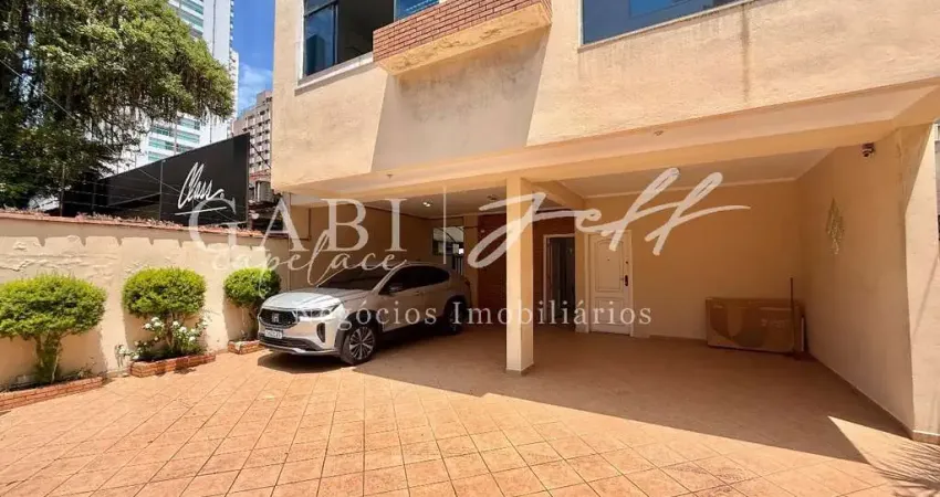 Casa com 4 quartos para alugar no Embaré, Santos