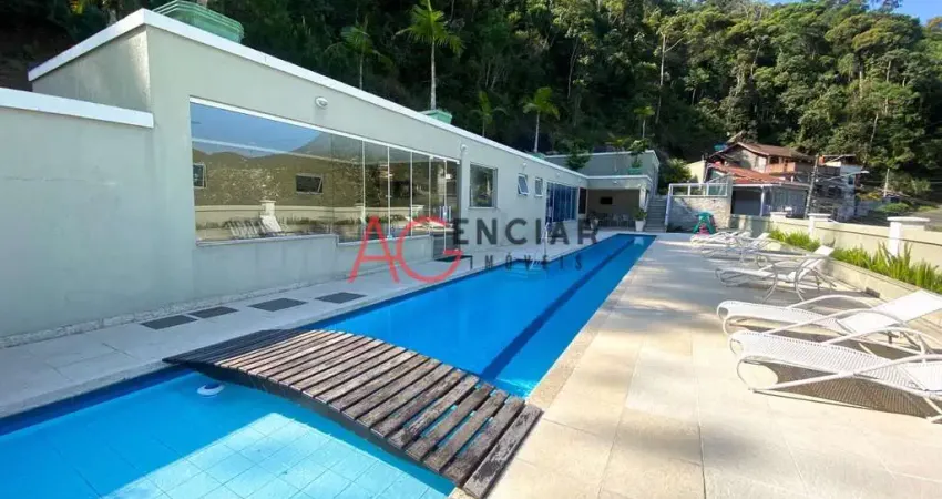 Apartamento à venda no bairro Várzea - Teresópolis/RJ