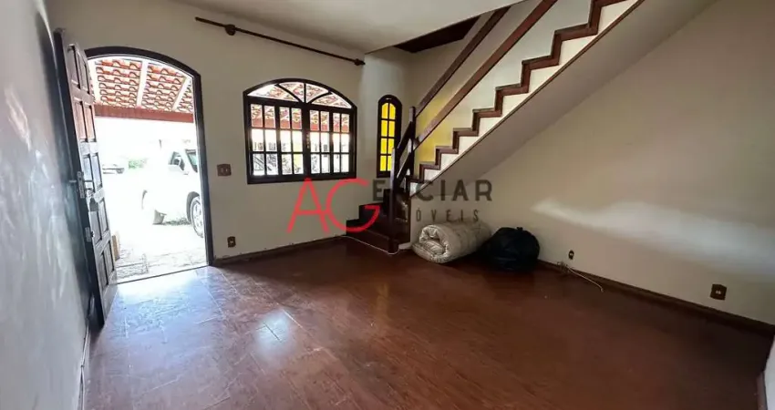 Casa à venda no bairro Parque São Luiz - Teresópolis/RJ
