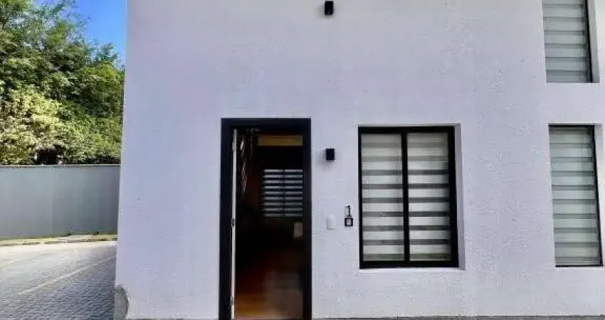 Apartamento com 1 quarto à venda na Rua Pedro Gervásio Bernardes, 69, Bom Retiro, Joinville