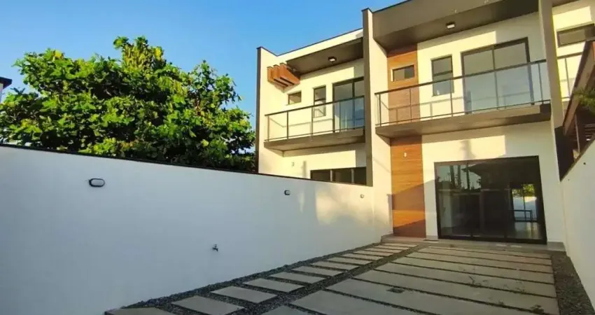 Casa com 3 quartos à venda na RUA BARRA VELHA, 538, Praia do Ervino, São Francisco do Sul