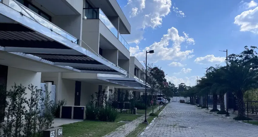 Casa com 3 quartos a venda em Santana de Parnaíba -condomínio Alpha House