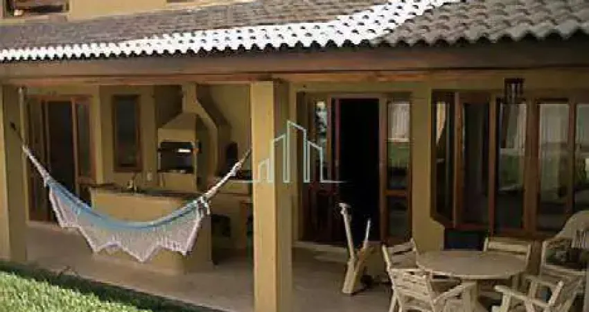 Casa com 4 dormitórios à venda e aluguel, 352 m² por R$ 9.900 - Alphaville