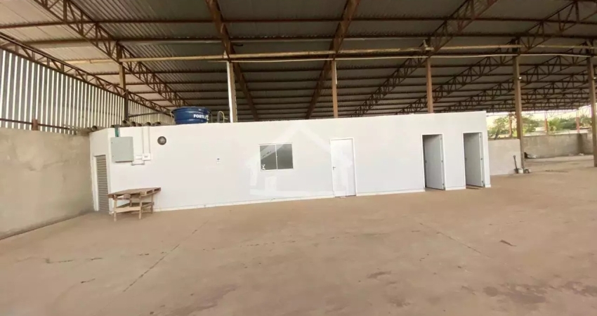 Galpão comercial 1500 m2 próximo a BR!

