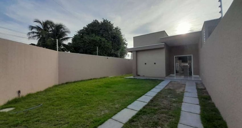 Casa com 2 quartos à venda na Rua do Piau, 138, Centro, Aquiraz