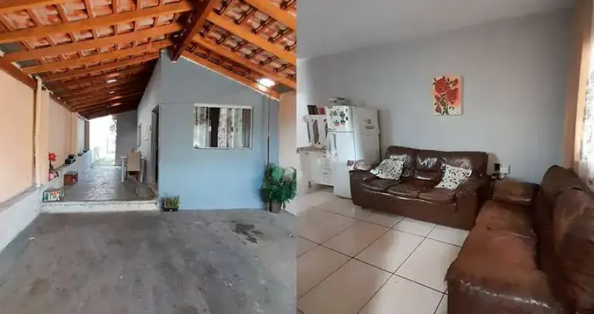 Casa à Venda em Jardim Samira - 2 Dormitórios por R$200.000