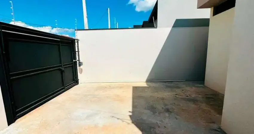 Casa à Venda no Parque dos Eucaliptos III, Mogi Guaçu – 2 Dorms, 53m²