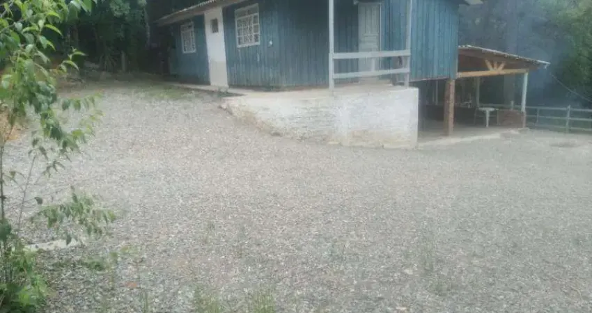 Excelente chacara com 1.300 m2 com casa 03 quartos 150.000 cotia são josé dos pimhais