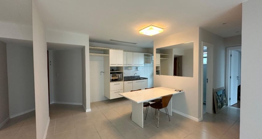 Apartamento com 2 quartos à venda na Rua Frederico Simões, 370, Caminho das Árvores, Salvador