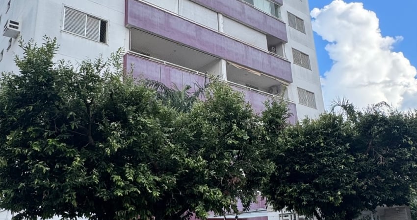 Venda de Apartamento com 3/4 no Áraes