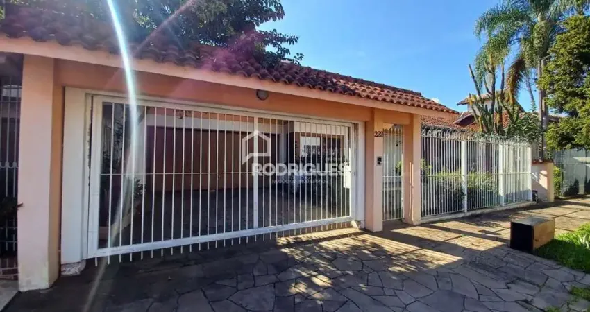 Casa com 3 quartos à venda na Rua Padre Cristóvão de Mendonza, 222, Cristo Rei, São Leopoldo