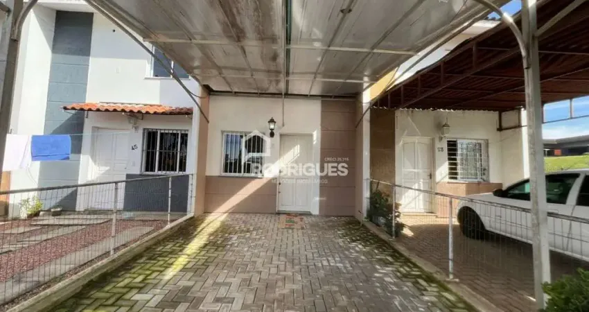 Casa com 2 quartos para alugar na Isa Scherer, 49, Lot. Riva, Portão