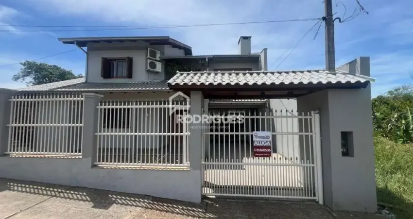 Casa em condomínio fechado com 3 quartos para alugar na Otavio Juvenil da Rosa, 584, Rincão do Cascalho, Portão