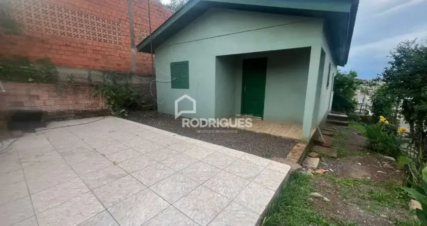 Casa com 2 quartos para alugar na Carlos Scherer Filho, 920, Portão Novo, Portão