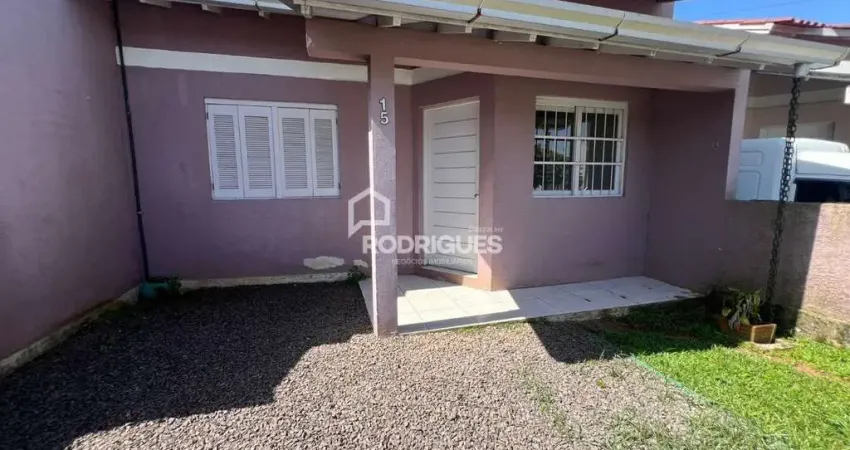 Casa com 2 quartos para alugar na Balneario Pinhal, 15, Portão Novo, Portão