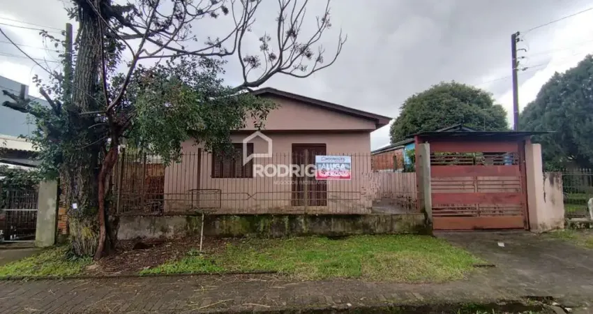 Casa com 2 quartos para alugar na Pedro Hanecker, 240, Feitoria, São Leopoldo