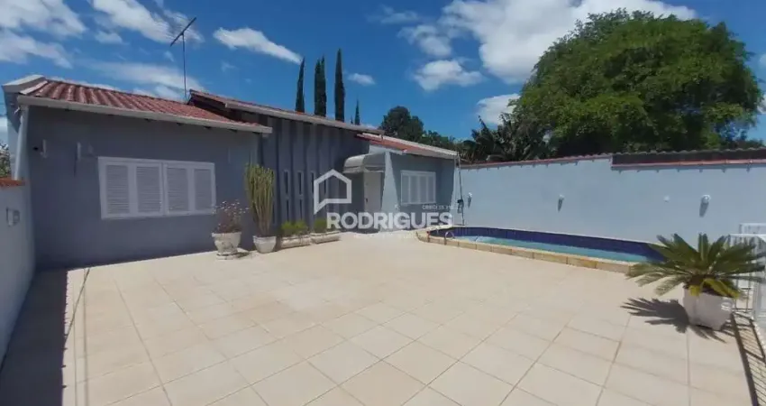 Casa com 3 quartos para alugar na Rua Everest, 297, Pinheiro, São Leopoldo