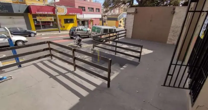 Sala comercial com 3 salas para alugar no Centro, São Carlos